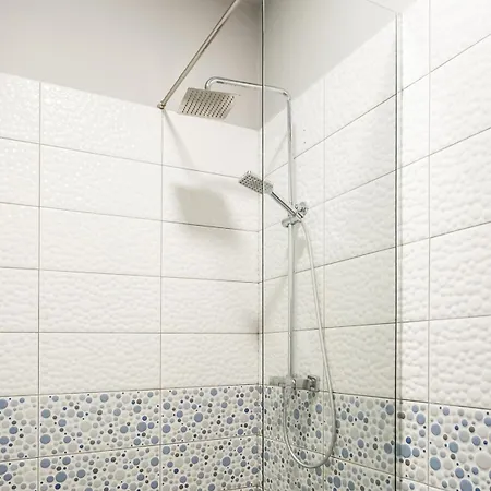 Appartement Enjoy 2br At New Bazaar - Center *